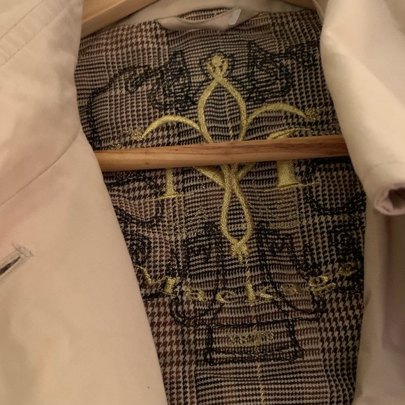 Mackage vintage trench with leather details. - Picture 2 of 3